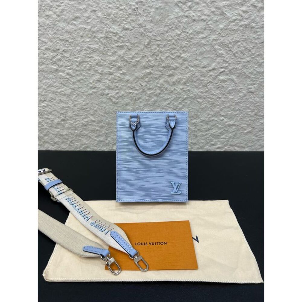 Louis Vuitton Women Pre-Loved Bag Very Good Condition